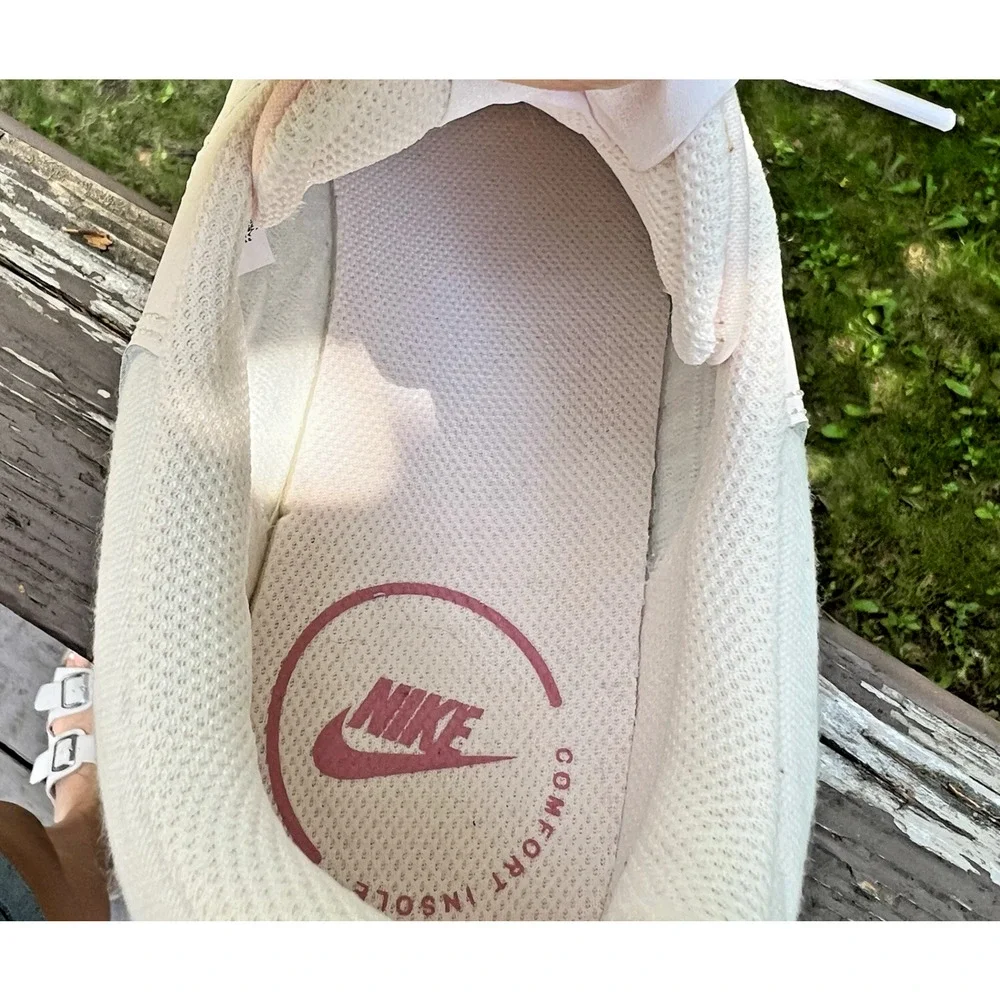 Nike court legacy